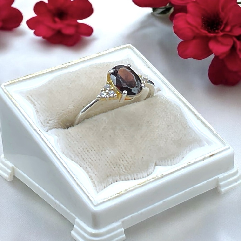 🌺Vintage Sterling & Garnet Ring - Picture 8 of 11
